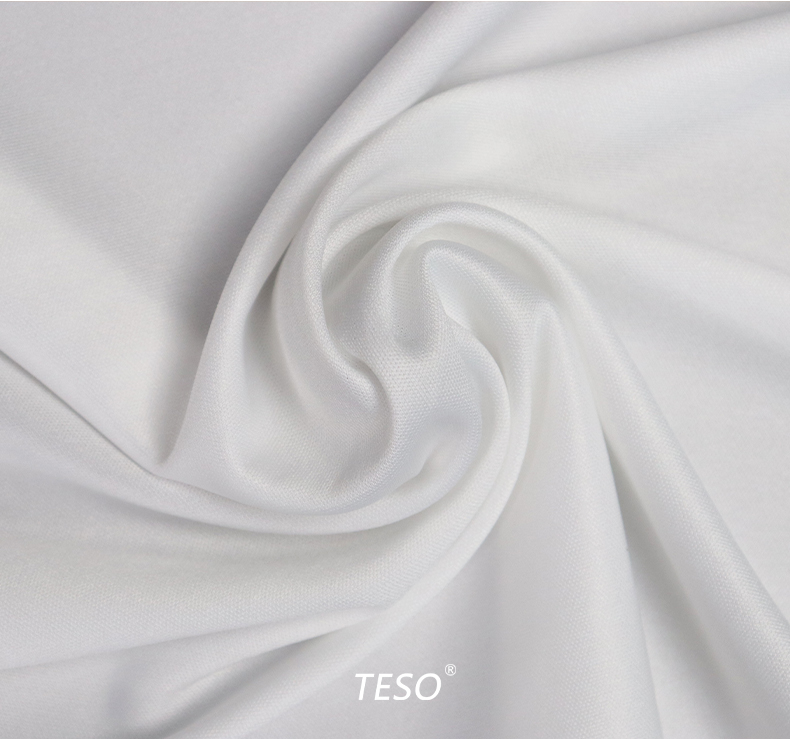 Industrial dust-free wipes