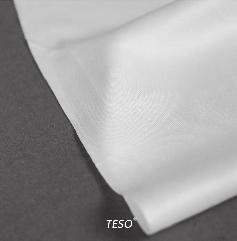 Industrial dust-free wipes