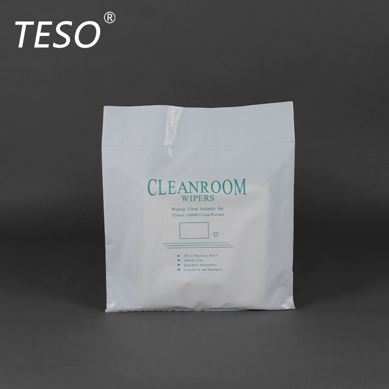 Sub-superfine dust-free cloth