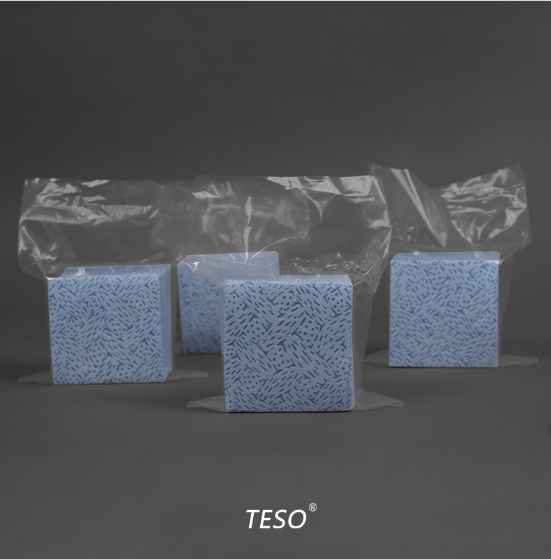 Industrial oil absorbing cloth