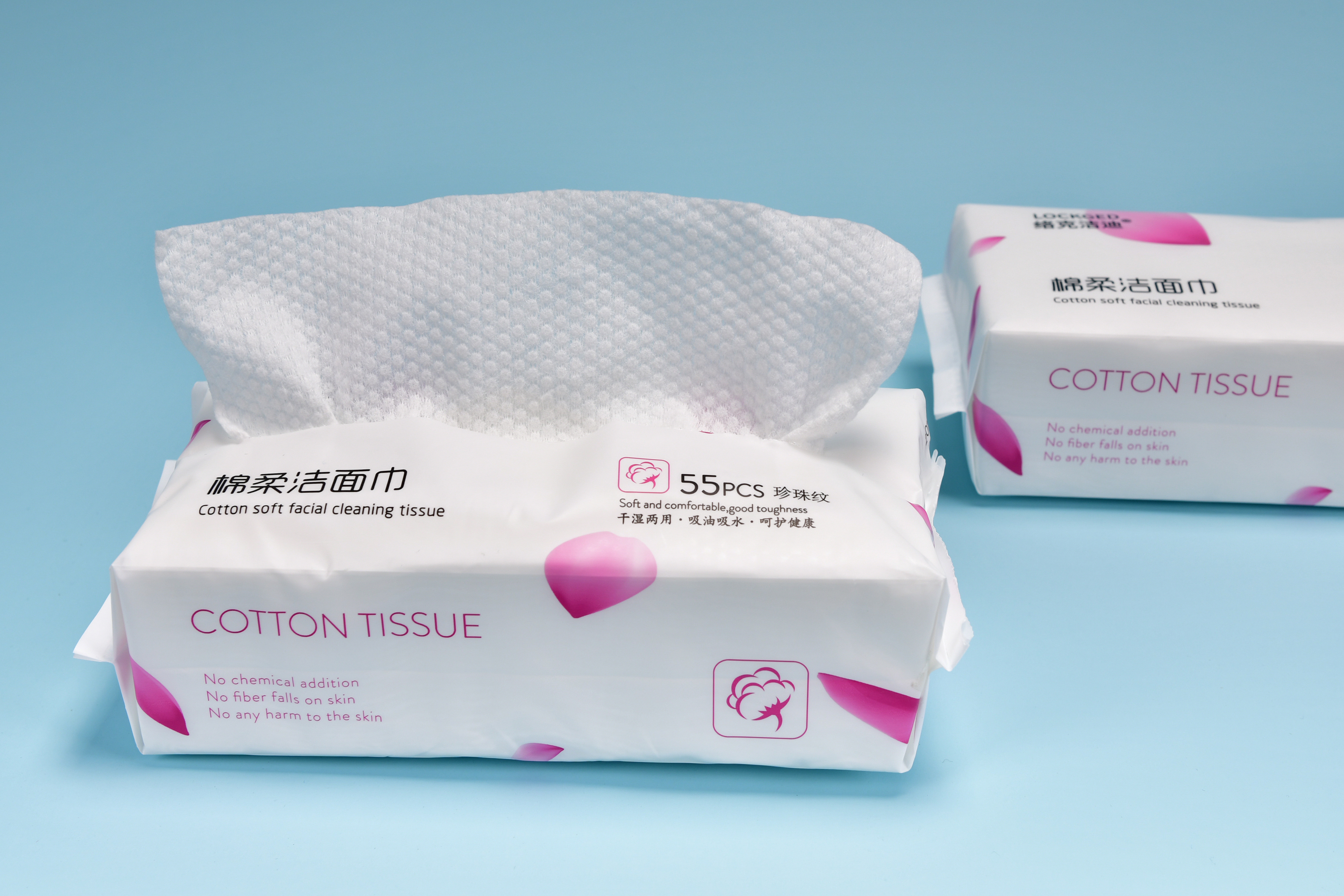 How to choose a facial wipe? Avoid pitfalls by focusing on these key points